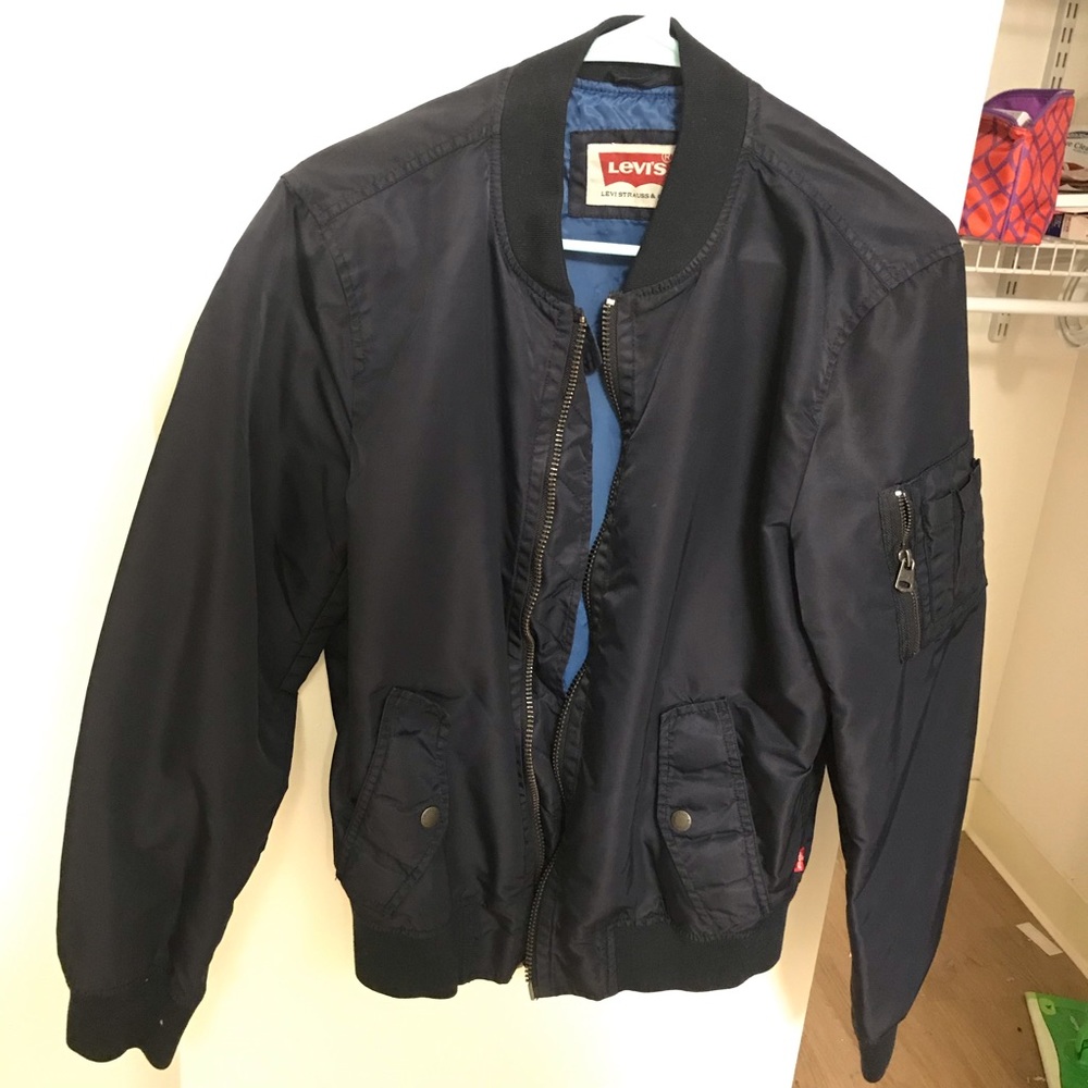 Levis men Jacket, size S, dark blue!